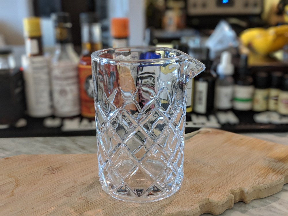 00100dPORTRAIT_00100_BURST20180216140851234_COVER